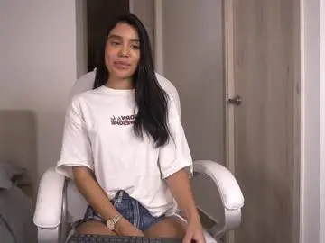 Chaturbate Adult Video Chat of veroniqe_lounge