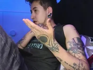 Chaturbate Watch Live Sex Cams of zoee_jhonnyy