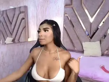 Chaturbate Live Sex Cam of alyssa_brynn1