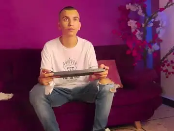 Chaturbate Best Webcam of rowancley