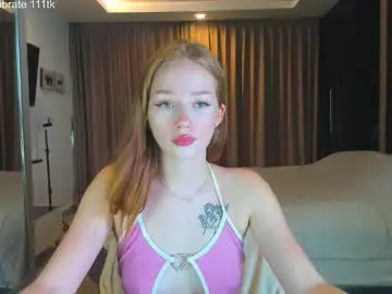 Chaturbate Watch Live Sex Cams of _hot_mia_1