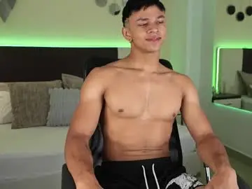 Chaturbate Free Porn Cam of danteestone