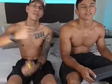 Chaturbate Live Sex Cam of danteestone