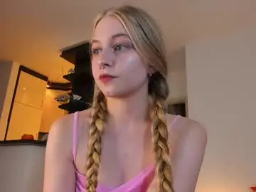 Chaturbate Live Porn of mia_meows