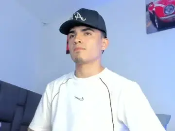 Chaturbate Best live sex cam show of allexserrano