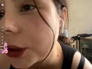 Chaturbate Sex Cam of kitty_shy89