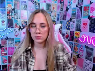Chaturbate Live Sex Cam of miamilas
