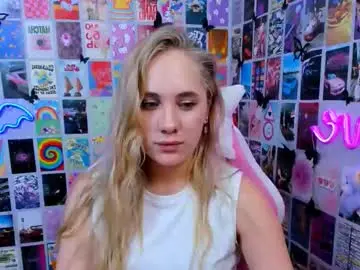 Chaturbate Best live sex cam show of miamilas