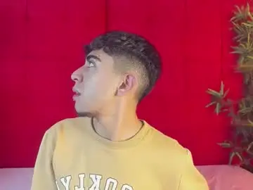 Chaturbate Watch Live Sex Cams of salomon_jax
