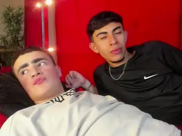 Chaturbate Live Sex Cam of salomon_jax