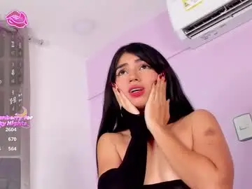 Chaturbate Live Sex Cam of sararoy_