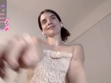 Chaturbate Private Sex Chat of alahia_sky