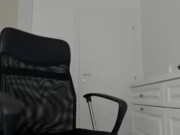 Chaturbate Live Sex Cam of michaelevansx