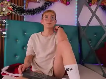 Chaturbate Free Porn Cam of naughty__chris