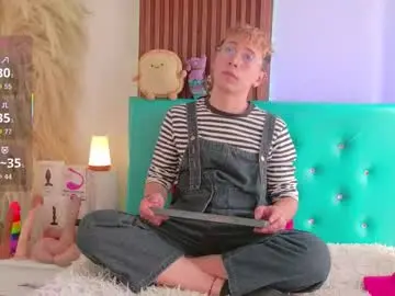 Chaturbate Adult Webcam of naughty__chris