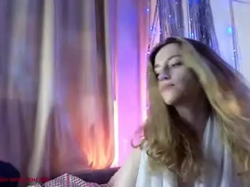 Chaturbate Live Porn of softdreamer_