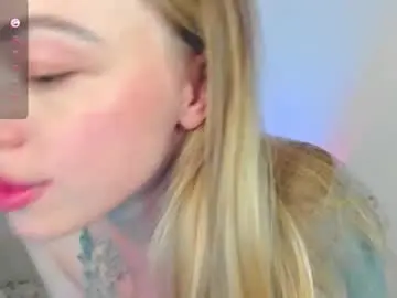Chaturbate Live Sex of damn_cutie2