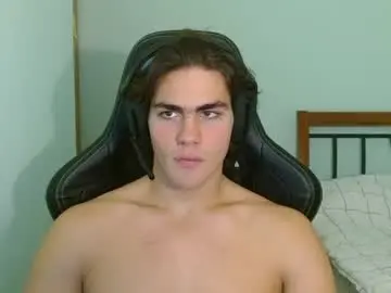 Chaturbate Free Porn Cam of harryking1