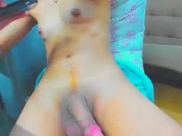 Chaturbate Live Sex Cam of lovemarie19x