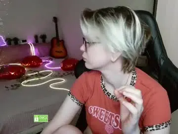 Chaturbate Live Porn of sunny_mood