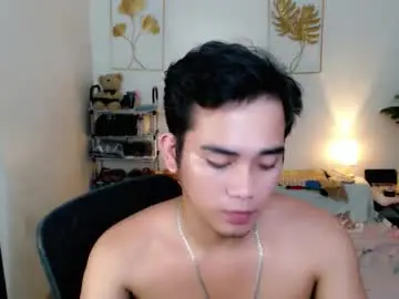 Chaturbate Free Live Porn of urpinoy_cummer