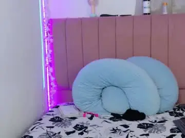 Chaturbate Live Sex Cam of sukilove18