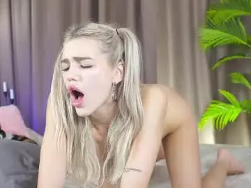 Chaturbate Private Sex Chat of milabunny_