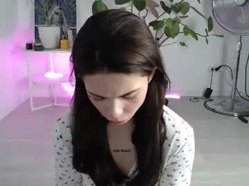 Chaturbate Nude Webcam of chloeesummerss