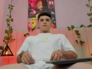 Chaturbate Free Live Porn of mikecooper_
