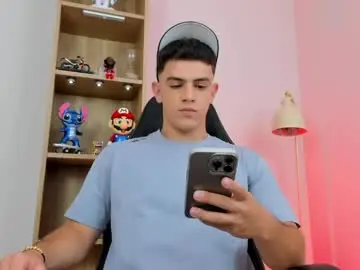 Chaturbate Free Live Porn of mikecooper_