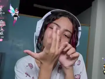 Chaturbate Live Porn of helia_n_amy