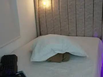 Chaturbate Free Live Porn of gaby_evansz