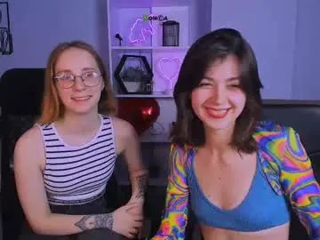 Chaturbate Adult Video Chat of esma_shine