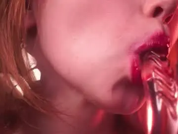 Chaturbate Free Live Porn of ginger_hugs