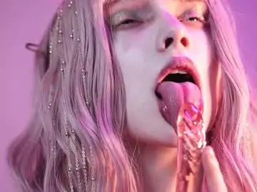 Chaturbate Free Porn Cam of ginger_hugs