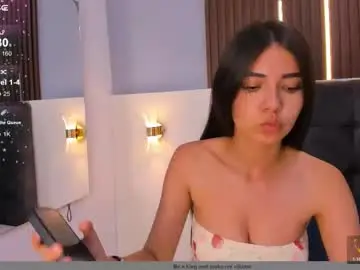 Chaturbate Best live sex cam show of emma_doll7