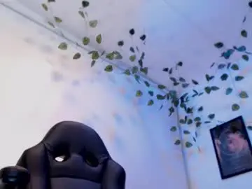 Chaturbate Free Porn Cam of merilynwhithe_