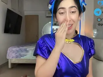 Chaturbate Live Sex of _gummies15