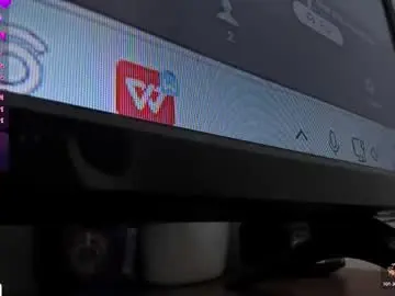 Chaturbate Sex Cam of evelynhoward23