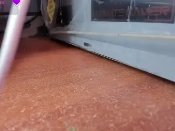 Chaturbate Live Porn of evelynhoward23