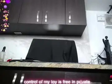 Chaturbate Adult Video Chat of iniyalaboni