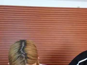 Chaturbate Live Sex Cam of sweetandwilld