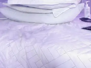 Chaturbate Live Sex Cam of _natasha18_