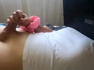 Chaturbate Private Sex Chat of hugecumshots1