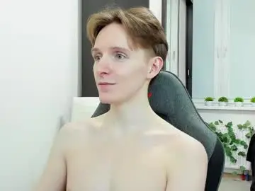 Chaturbate Free Live Porn of ithan_red