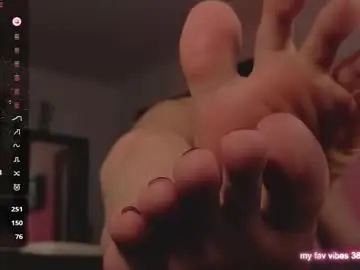 Chaturbate Live Sex Cam of juliette_sunshine