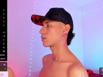 Chaturbate Live Sex Cam of keiner_smith