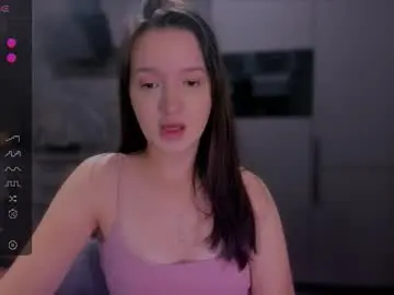 Chaturbate Live Sex Cam of lililaluna