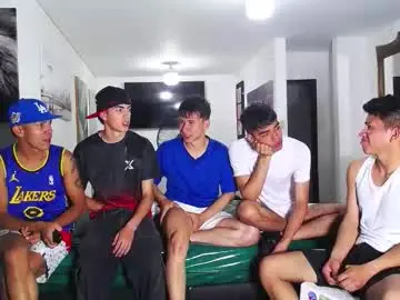 Chaturbate Sex Chat of benz_boys