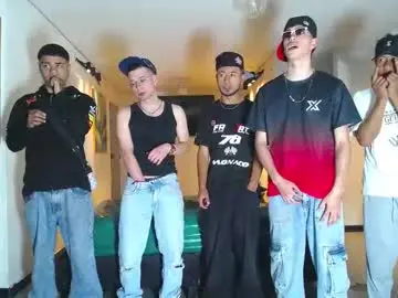 Chaturbate Private Sex Chat of benz_boys